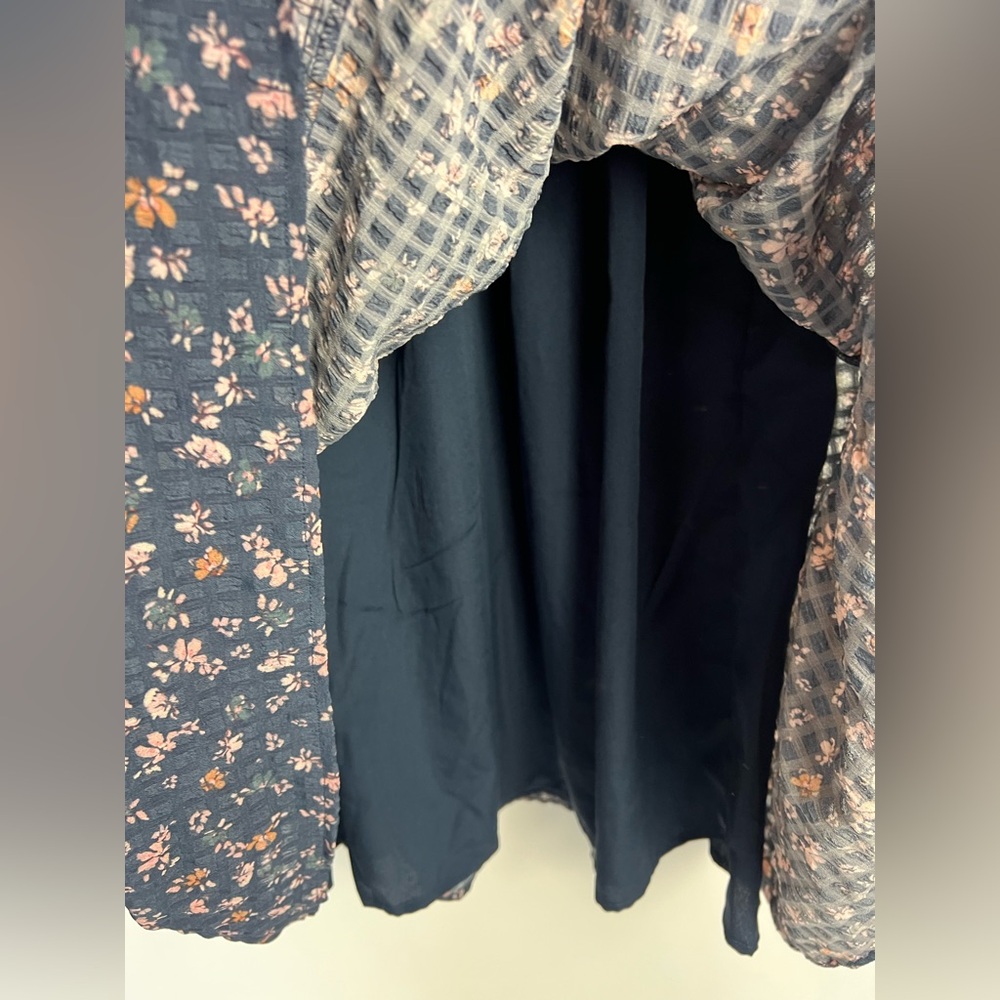 HATCH The Lucy Dress –‎ Navy Poetry Floral (Size 1 / Small) - Picture 7 of 9